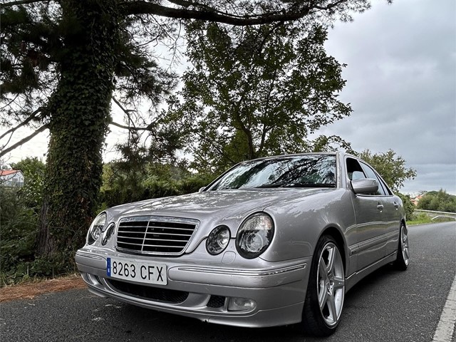 Mercedes E 270