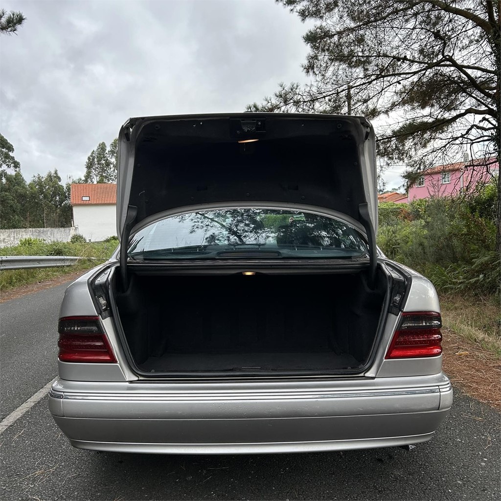 Foto 2 Mercedes E 270